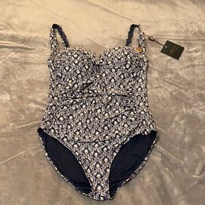 Nip Tuck Swim Navy Floral One-Piece women’s Swimsuit Size 10 New With Tag